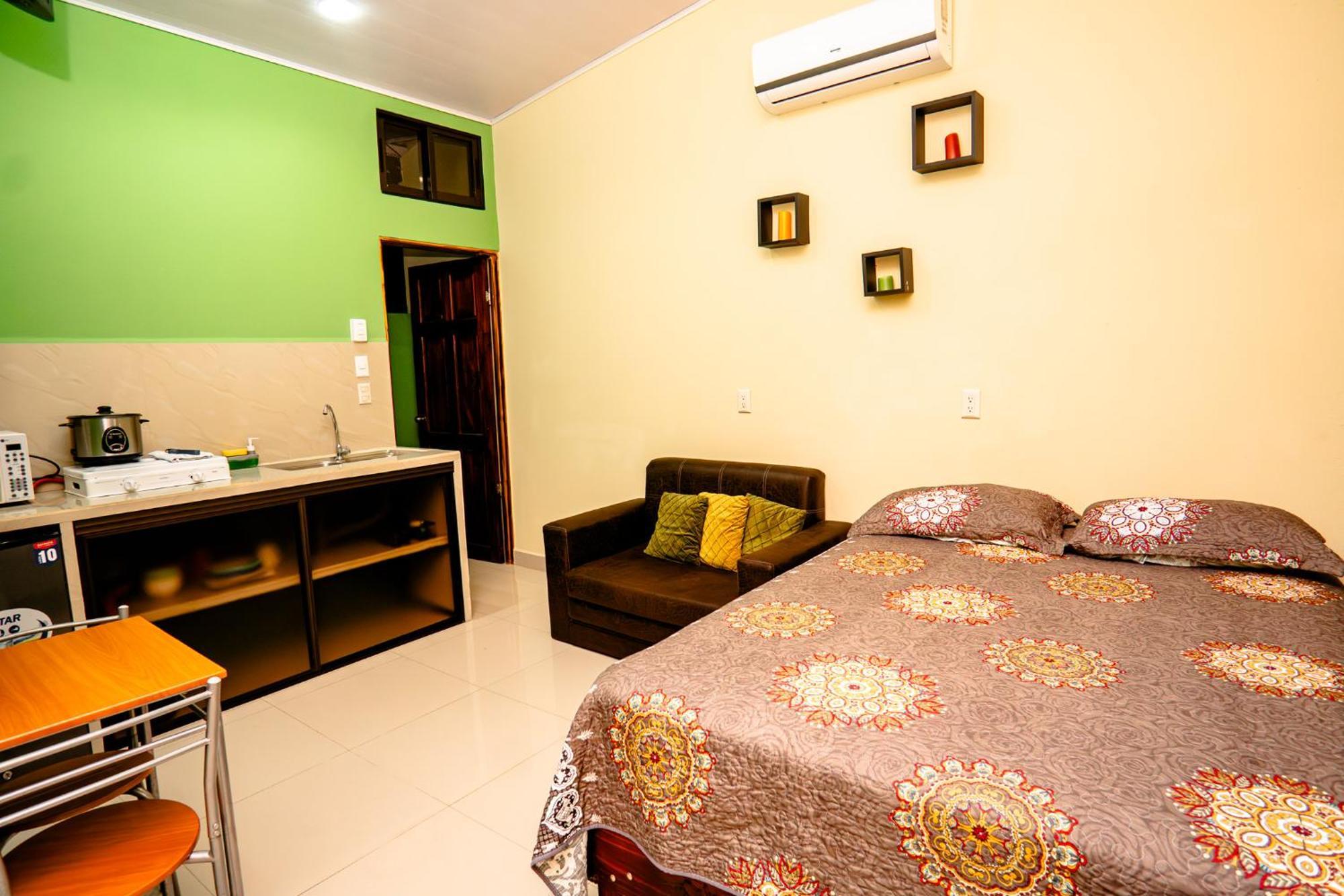 Apartamento Aliga 2 Quepos Esterno foto